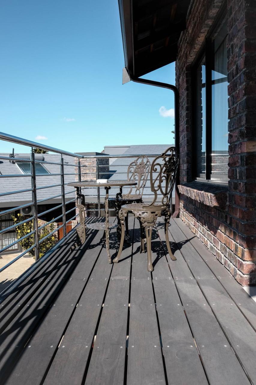 Hilltop Guesthouse Bellville Exterior foto